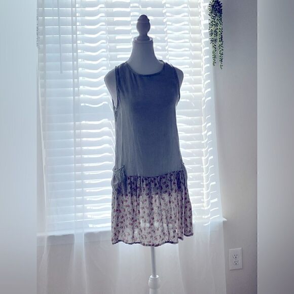 Made in Italy!  Linen bodice with flowered skirt and polka dot pockets! - Picture 13 of 14